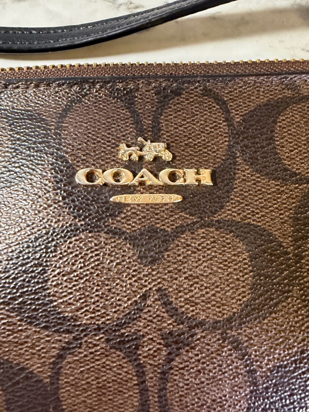 Coach Brown Signature Crossbody with Black Strap - Picture 3 of 11